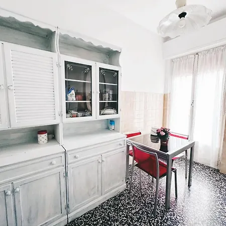 Un Bel Posto Al Mare * Savona