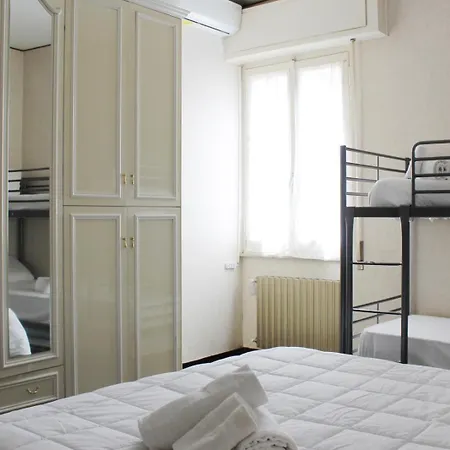 Un Bel Posto Al Mare * サヴォーナ